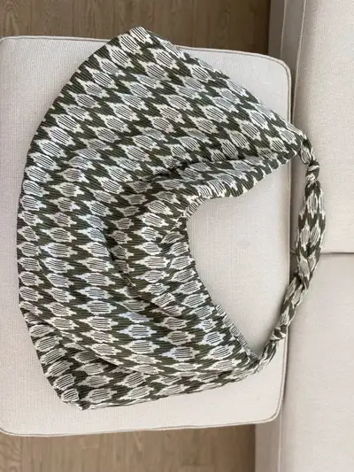 Large Hand Bag - 50x90cm | Grand sac à main - 50x90cm, View more