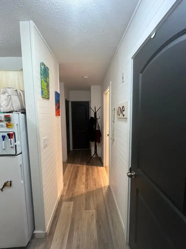 Pet Friendly - Huge 1-Bedroom + Den Apartment –  FOR RENT in Long Term Rentals in Kamloops - Image 14