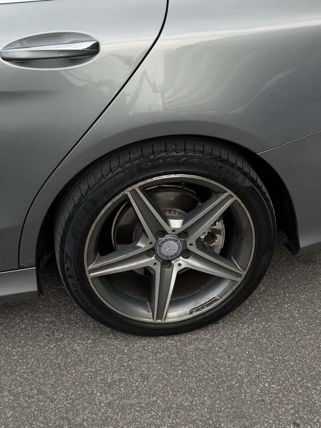 Mercedes-Benz C300 4MATIC 2015 – AMG Package — photo 4