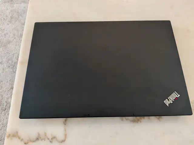 Lenovo ThinkPad P15s Gen 2 16GB/512GB i7 in Laptops in City of Montréal - Image 4
