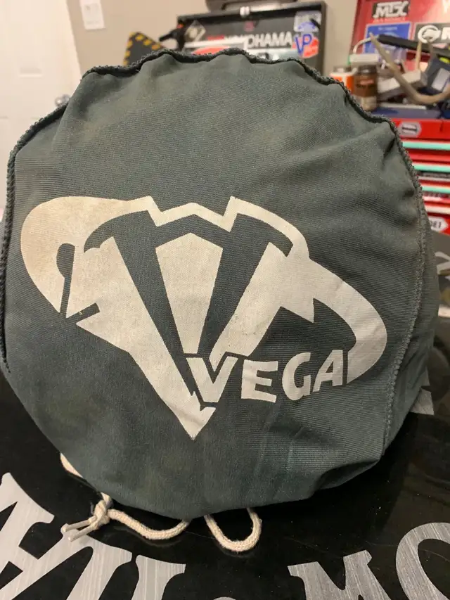 SHOEI , VEGA motorcycle helmets in Other in Strathcona County - Image 11