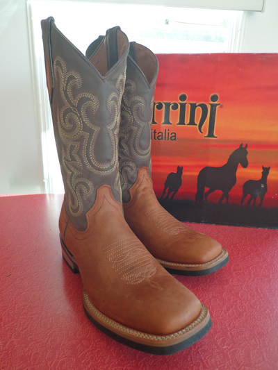 NEW Size 10 Men's Leather Cowboy Boots, View more