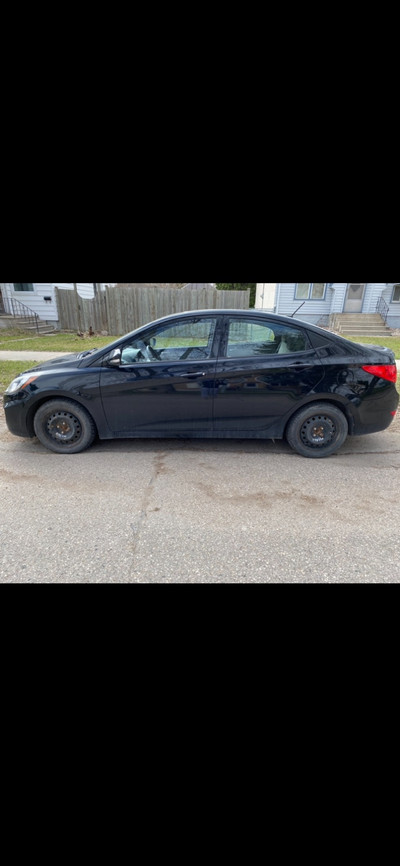 2014 Hyundai Accent for sale. Safetied