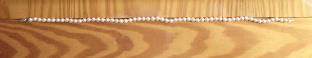 14kt white gold clasp pearl necklace in Jewellery & Watches in Kitchener / Waterloo