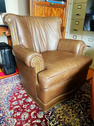 Hancock & Moore Sullivan Leather Swivel Glider Chair (Style 9461, View more