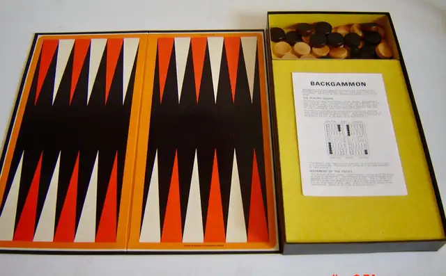Vintage 1973 Backgammon Board Game - Waddingtons House of Games in Arts & Collectibles in City of Toronto - Image 4