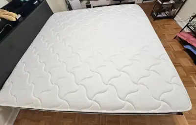 King Size Mattress, Crystli 10 Inch Hybrid Mattress., View more