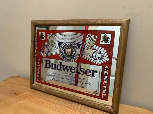 Vintage Budweiser beer bar mirror, excellent condition in Arts & Collectibles in Calgary - Image 3