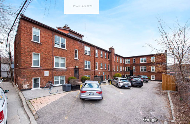 Bright 1-Bdrm Apt Across Broadview Station - Parking, Laundry in Long Term Rentals in City of Toronto - Image 2