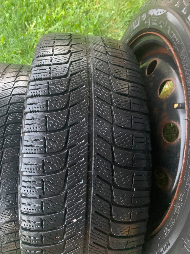 winter tires 215/45R17 off a Subaru in Tires & Rims in Oshawa / Durham Region - Image 3