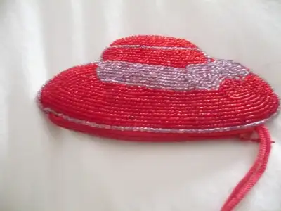 BEAUTIFUL NEW BEADED RED HAT CHANGE PURSE  5 X 4 INCHES, View more