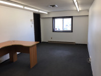 GREAT OFFICE SPACE FOR RENT!!!