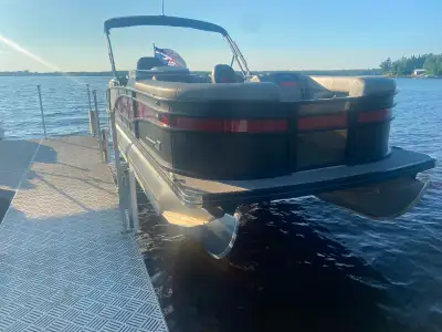 Corsa qc23ss 150 merc low hours heavily optioned boat Bluetooth controlled ultra legs call /text for...