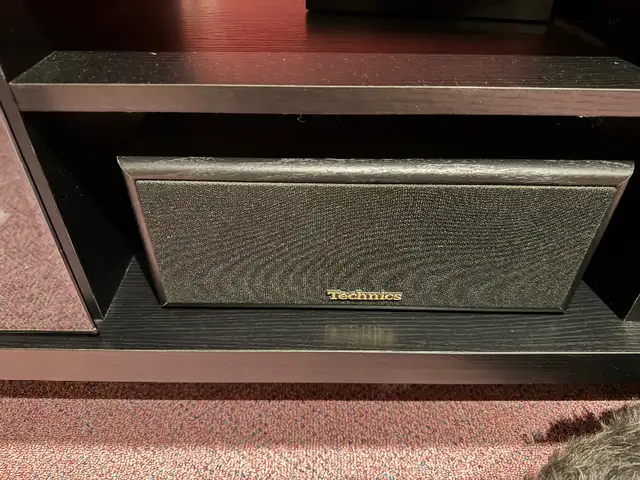 Stereo system - set only in Stereo Systems & Home Theatre in City of Toronto - Image 7
