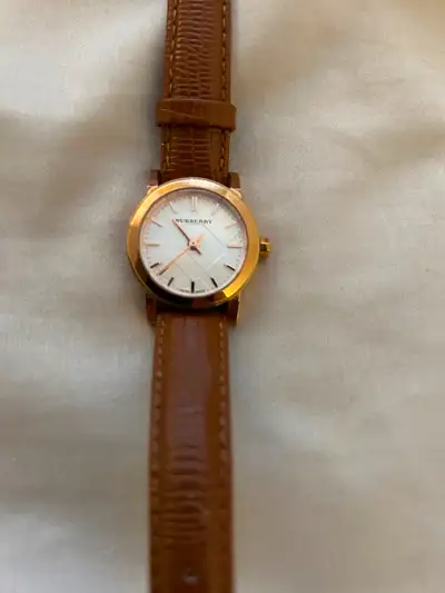 28 ads for burberry watch in All Categories in Canada Kijiji Marketplaces