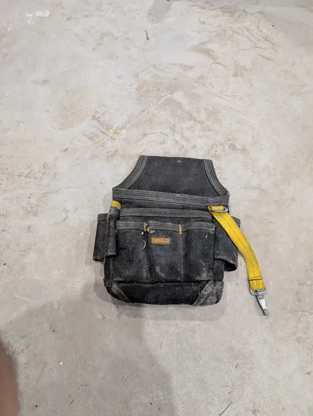 DeWalt and Milwaukee Tool Bags in Tool Storage & Benches in London - Image 2