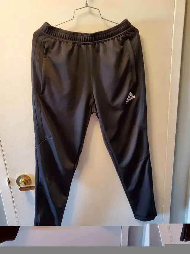 Men's  Adidas Sweatpants  in Men's in Mississauga / Peel Region - Image 5