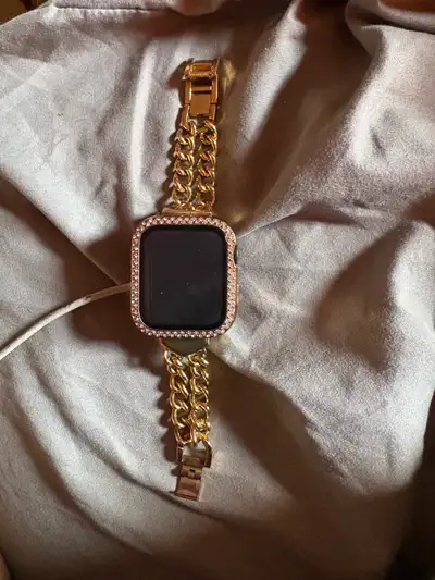 Apple Watch SE, View more