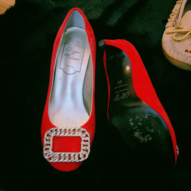 Roger Vivier Red suede embellished pumps in Women's - Shoes in City of Toronto