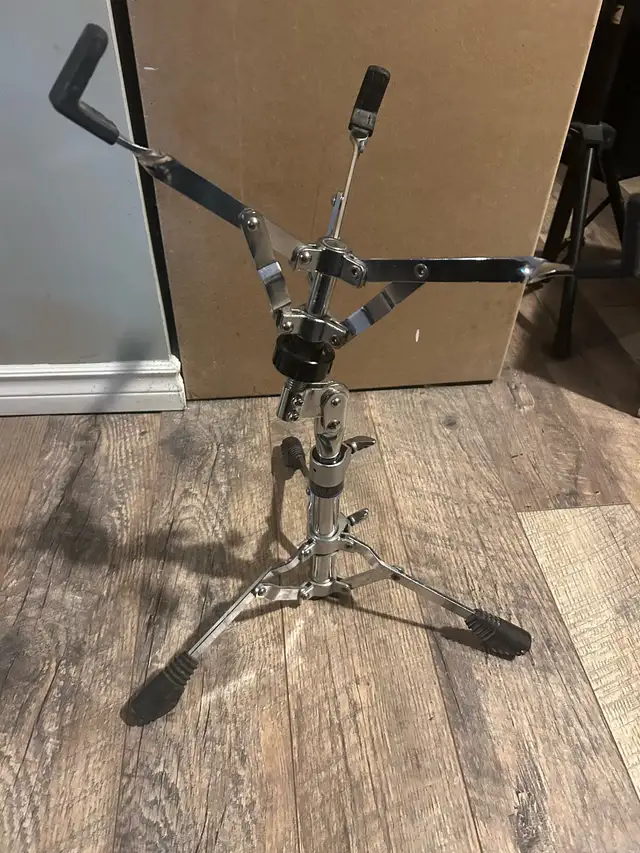 Yamaha Snare Stand | Drums & Percussion | Markham / York Region | Free ...