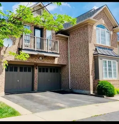 2 Bedroom 1 Bathroom Legal Apartment