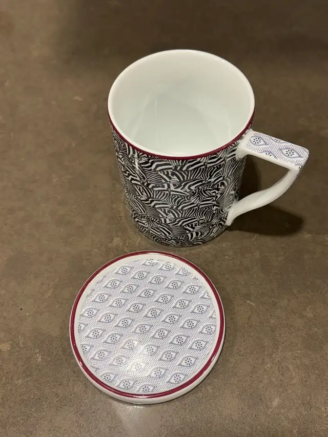 Ted Baker  Portmeirion Malton Mug with Coaster in Kitchen & Dining Wares in Markham / York Region - Image 5