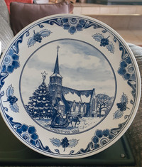 Delft Christmas Plate