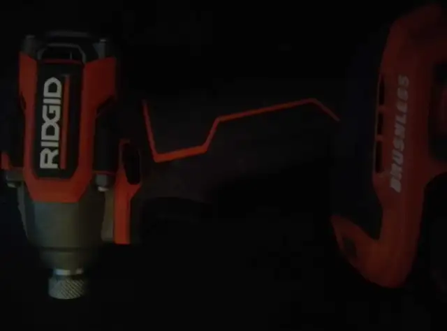 Ridgid Impact Driver & 5ah hyper  lithium battery  in Power Tools in Hamilton - Image 2