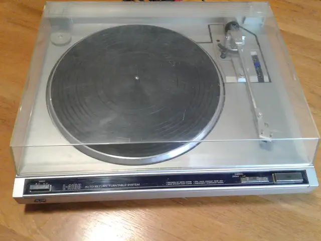 VINTAGE JVC L A100 TURNTABLE BEST OFFER in Stereo Systems & Home Theatre in Kawartha Lakes - Image 3