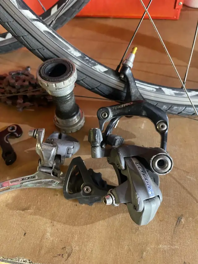 vélo pièce Shimano Route 10 vitesse ultegra 105 Fourche Carbon R63295983665155122