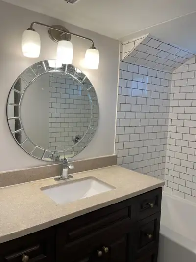 2 Bedrooms, 1 Bathroom, 2 Parking Lower Unit