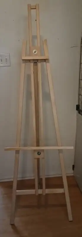 Brand New Wooden Pine Tripod Studio Canvas Easel Art Stand 6 1/2 ft tall x 22 inches wide