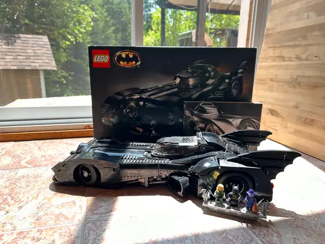 LEGO Batmobile 1989 (76139) - Rare, complete, like new!62863275426050121
