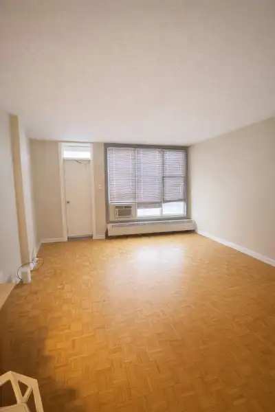 Spacious 2 Bedroom 1 Bath apartment for Sublet. Available from March 1 and lease available till Aug...
