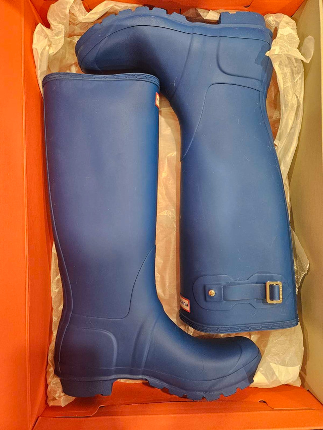 Hunter boots - original/tall - BNIB women's sz 11 in Women's - Shoes in Guelph - Image 4