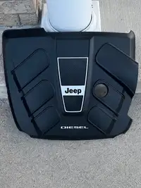 2015 Jeep Grand Cherokee Diesel engine cover 