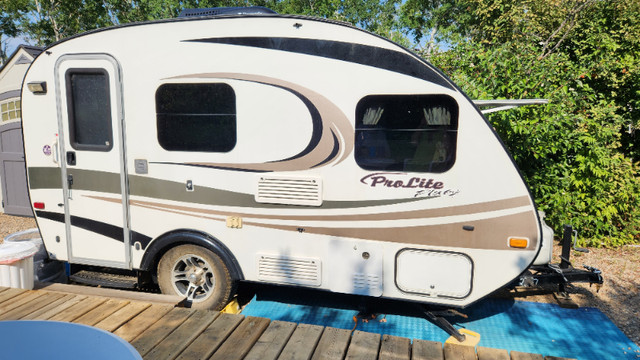 2014 Prolite Plus Cabin Trailer for Sale in Travel Trailers & Campers in Saskatoon