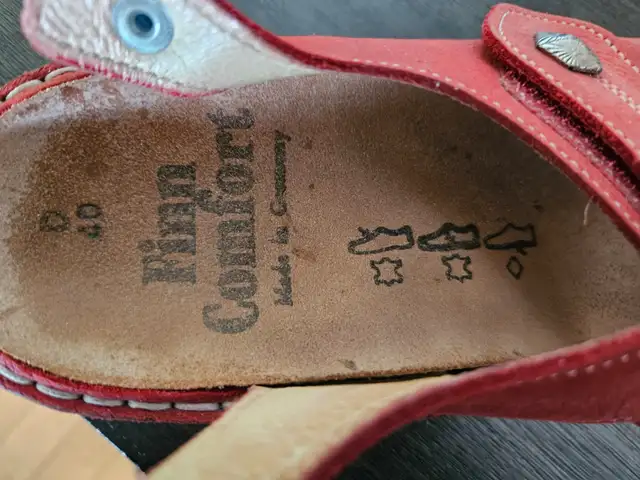 Sandale de qualité in Women's - Shoes in Québec City - Image 5