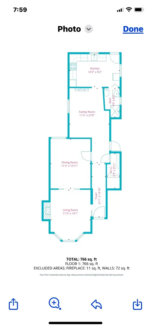 LARGE MASTER BEDROOM plus DEN on MAIN FLOOR $1750 + hydro June 1 This Main Floor Unit with A Large B...