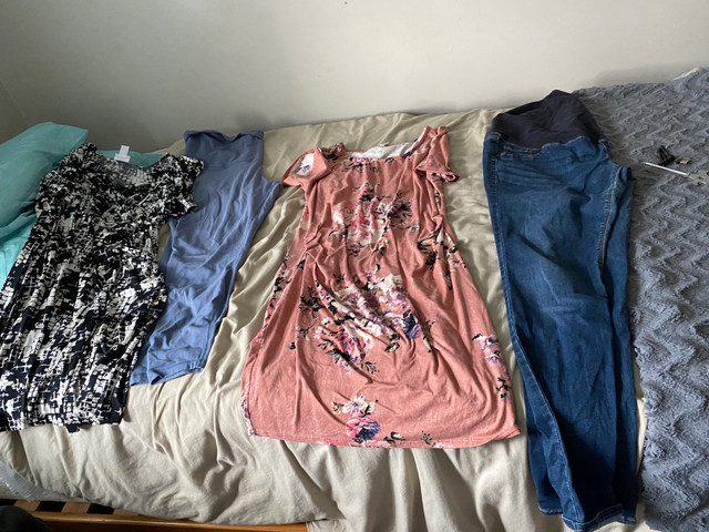 Ladies size xl maternity lot  in Women's - Maternity in Charlottetown