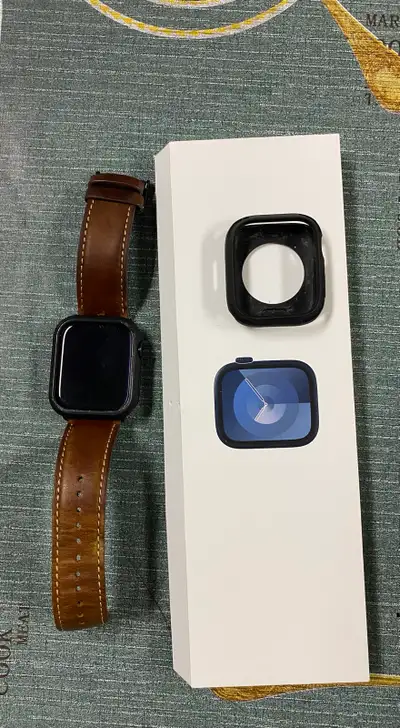 Apple Watch Series 9 - 10/10 Condition, View more