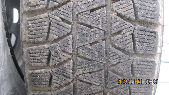 4 Bridgestone Blizzak winter tires, 15 inch on rims in Tires & Rims in Lethbridge - Image 3