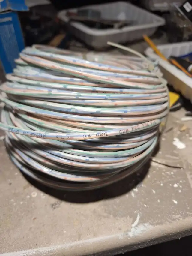 plenum 24 awg 6 stand x 64 meters in Networking in Cambridge - Image 5