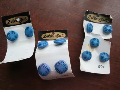 Buttons, View more