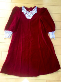 Gorgeous Dresses for Little Girls (assortment of prices)