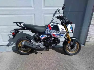 Are you looking for an inexpensive, fun & economical motorcycle with Honda dependability and build q...