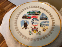 Large Vintage 9 1/4 Inch Gibsons BC Souvenir China Plate
