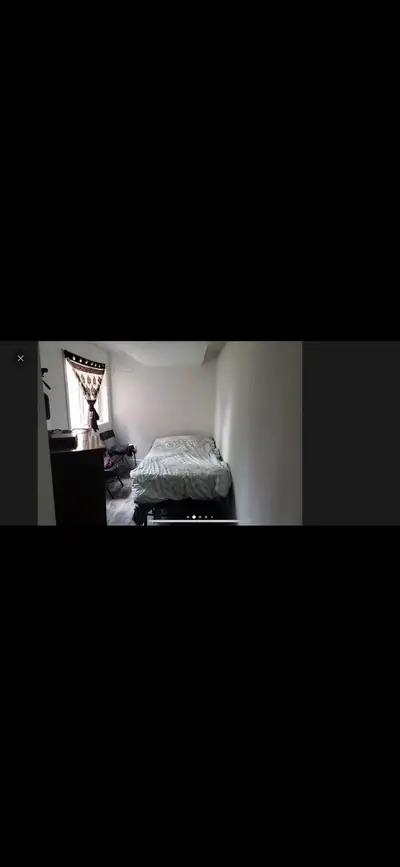 Room for rent in hi end home in Maple, contact Mohinder auntie