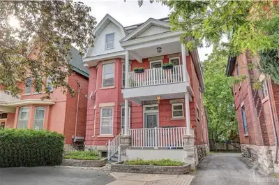 Sandy Hill- Ottawa University 5 bedrooms unit for rent
