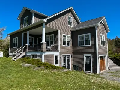 Executive Ocean Front Home in French Village